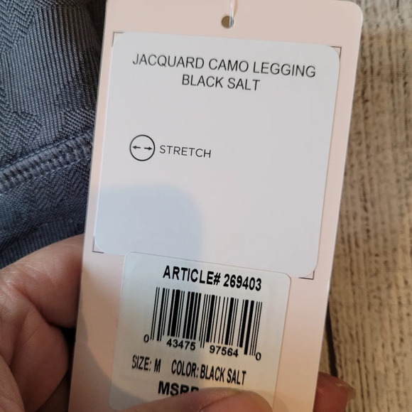 Danskin •Size Medium• Jacquard Camo Hi-Waist Leggings ☆New w/ Tag☆ - Picture 5 of 8